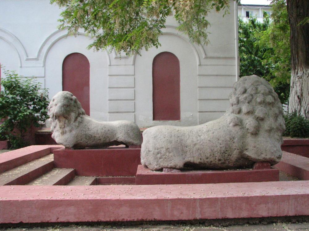 feodosiyskiy-kraevedcheskiy-muzey-photo-1.jpg